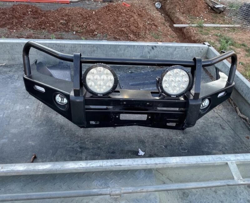 USED Deluxe IRONMAN Bull Bar For Holden Colorado & Trailblazer (17-20)