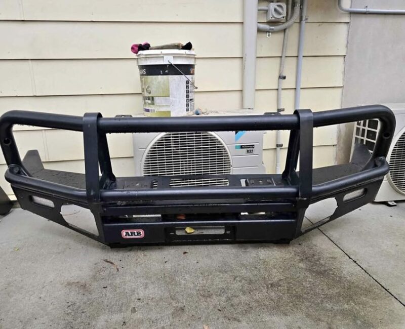 ARB 70 SERIES BULLBAR & SIDERAILS