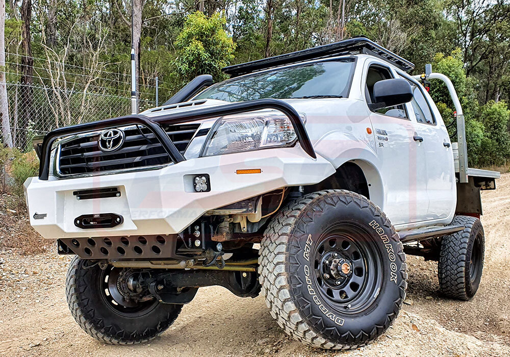 USED Toyota Hilux N70 11-15 Ambush Triple Hoop Bullbar